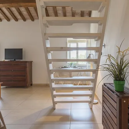 Studio Castello Daire